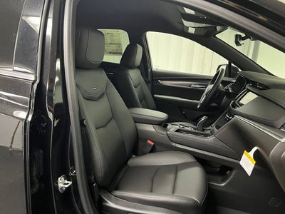 2026 Cadillac XT5 Luxury