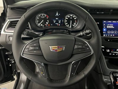 2026 Cadillac XT5 Luxury