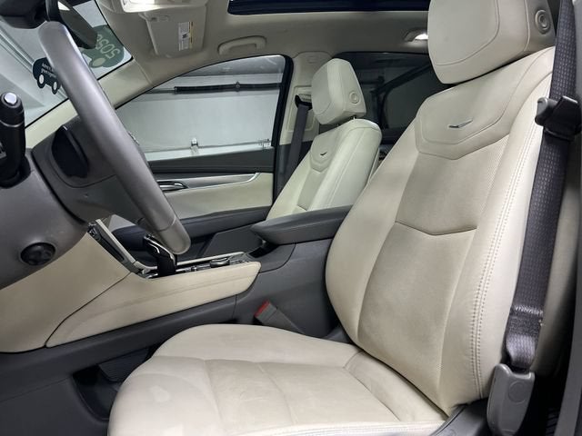 2020 Cadillac XT5 Premium Luxury FWD