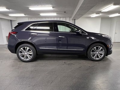 2025 Cadillac XT5 Premium Luxury