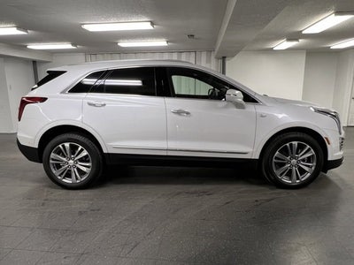 2026 Cadillac XT5 Premium Luxury