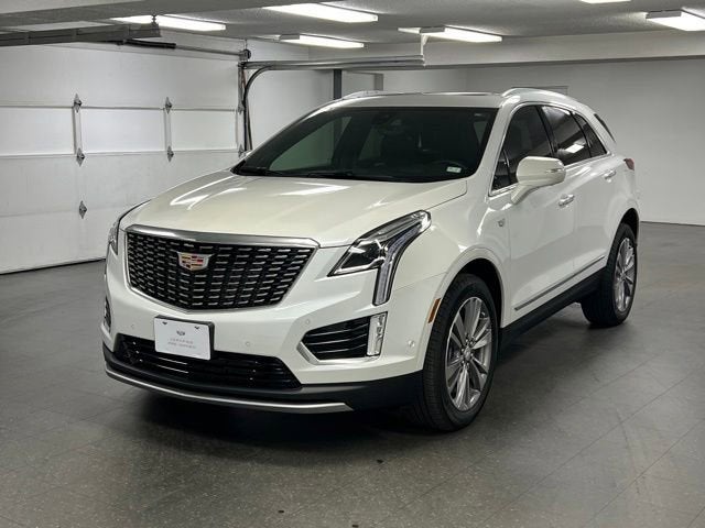 2024 Cadillac XT5 AWD Premium Luxury's photo