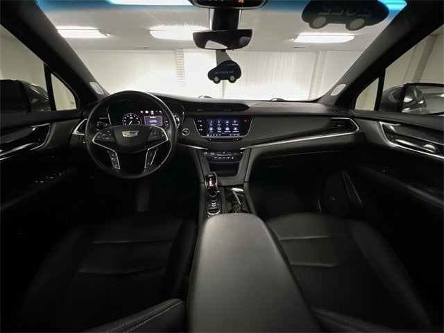 2022 Cadillac XT5 Premium Luxury
