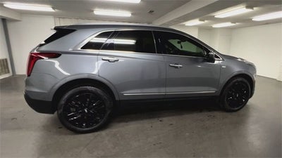 2022 Cadillac XT5 Premium Luxury