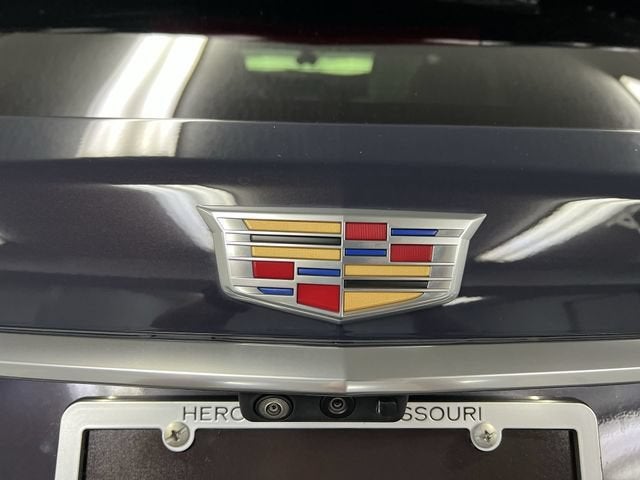 2025 Cadillac XT5 Sport