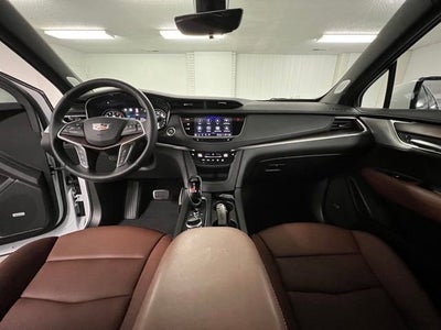 2025 Cadillac XT5 Sport