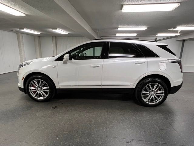 2025 Cadillac XT5 Sport