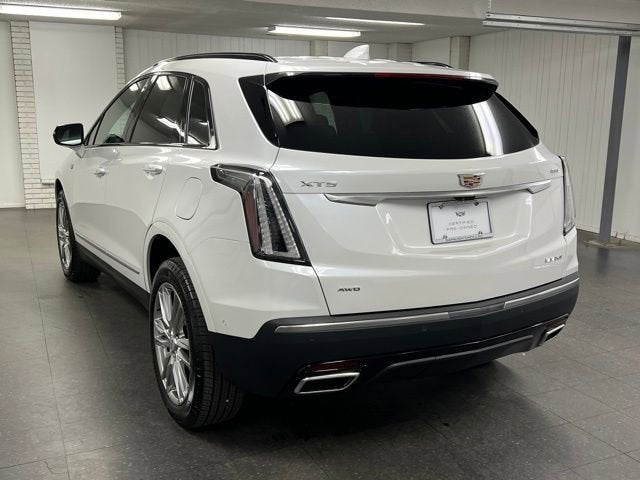 2025 Cadillac XT5 Sport