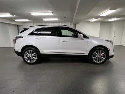 2025 Cadillac XT5 Sport
