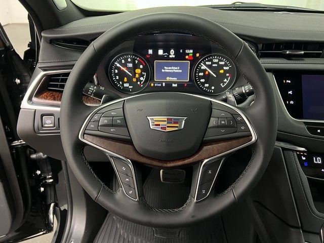 2025 Cadillac XT5 Sport