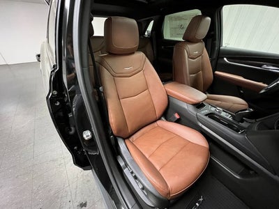 2025 Cadillac XT5 Sport