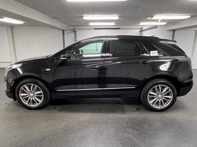 2025 Cadillac XT5 Sport