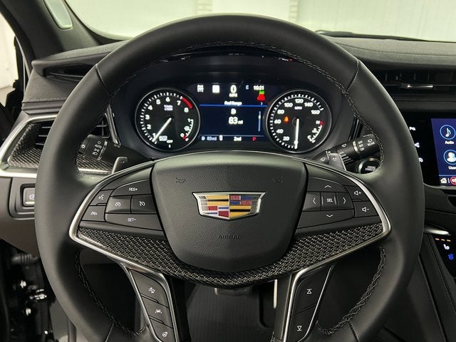 2025 Cadillac XT5 Sport