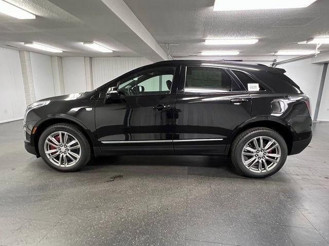 2025 Cadillac XT5 Sport