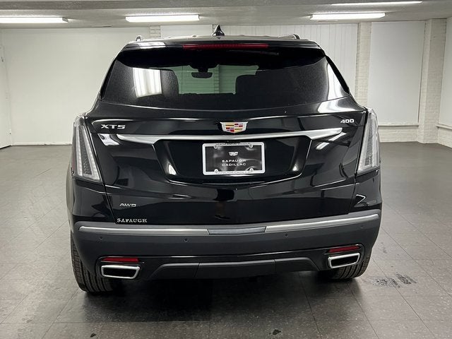2025 Cadillac XT5 Sport