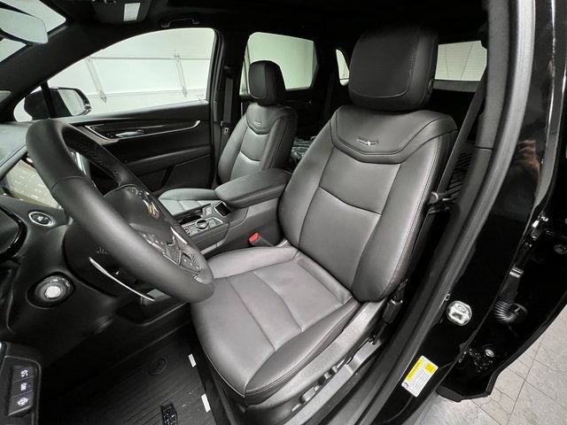 2025 Cadillac XT5 Sport