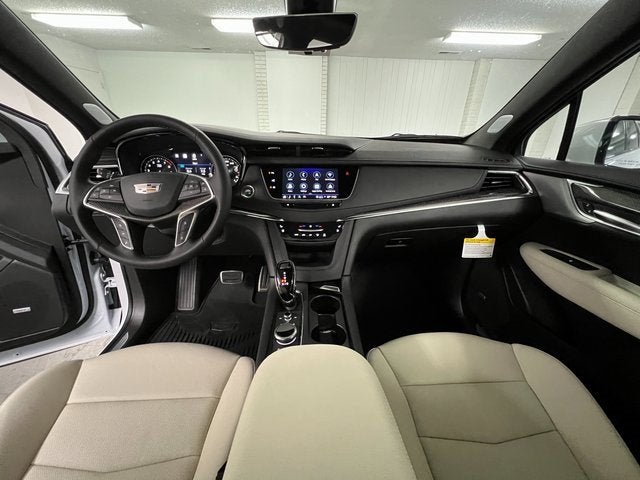 2025 Cadillac XT5 Sport