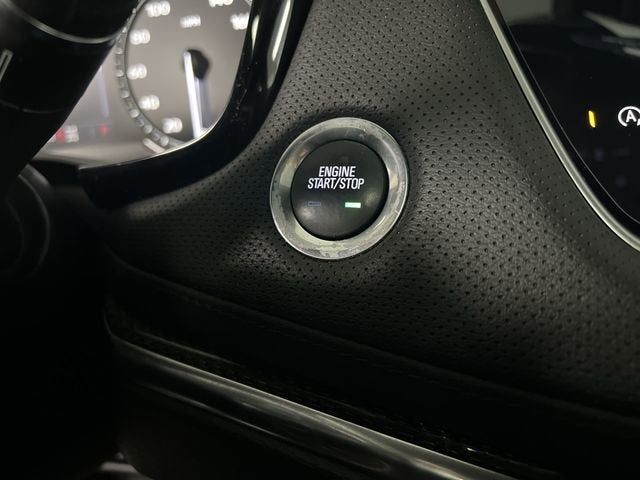 2021 Cadillac XT5 AWD Sport