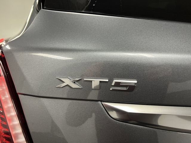 2021 Cadillac XT5 AWD Sport