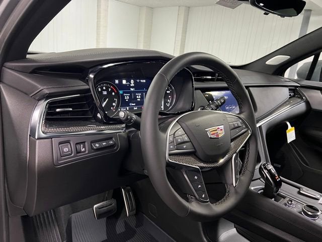 2026 Cadillac XT5 Sport