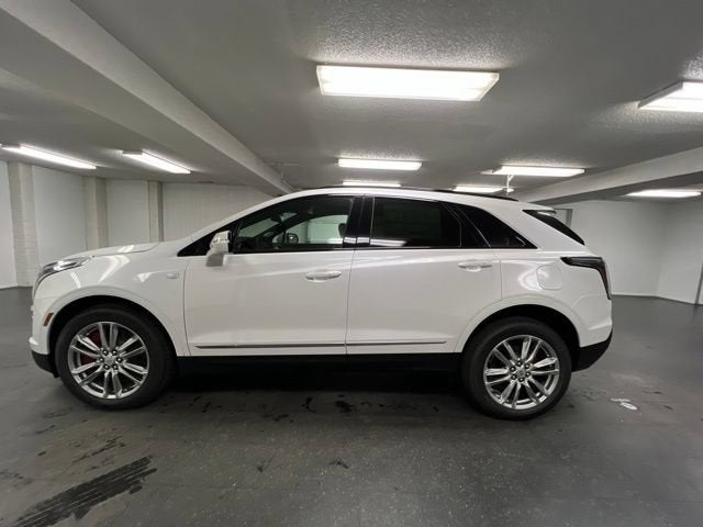 2026 Cadillac XT5 Sport