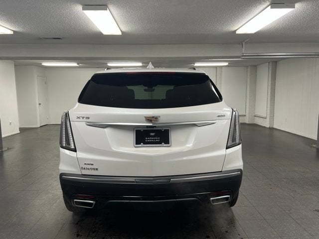 2026 Cadillac XT5 Sport