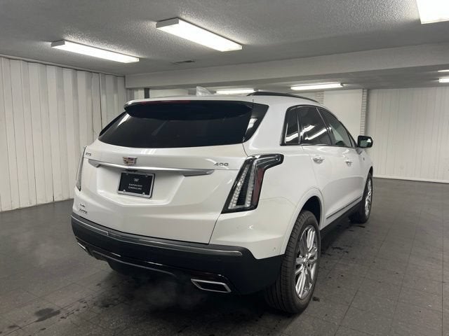2026 Cadillac XT5 Sport