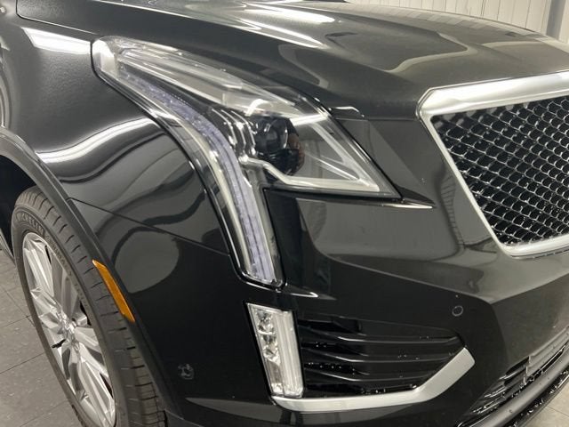 2026 Cadillac XT5 Sport