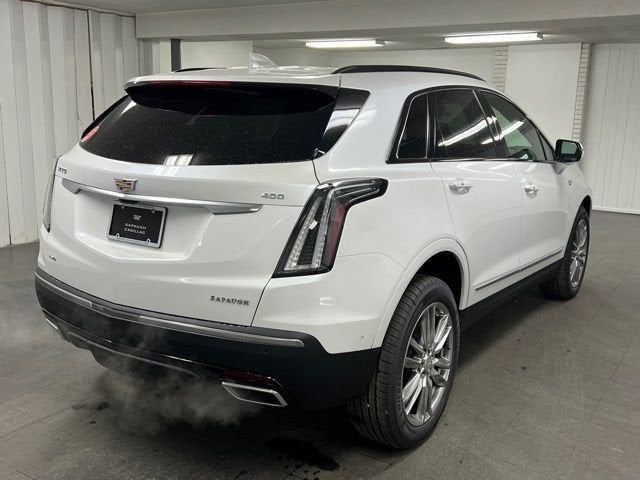 2026 Cadillac XT5 Sport