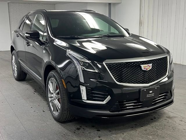 2026 Cadillac XT5 Sport