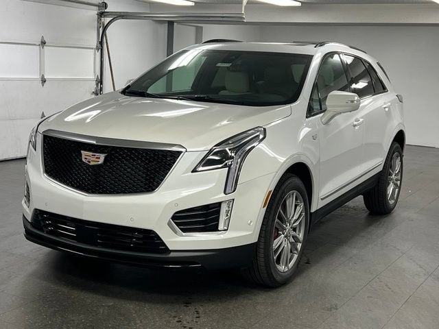 2026 Cadillac XT5 Sport