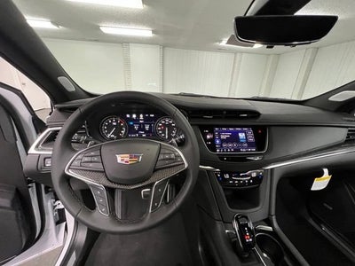 2026 Cadillac XT5 Sport