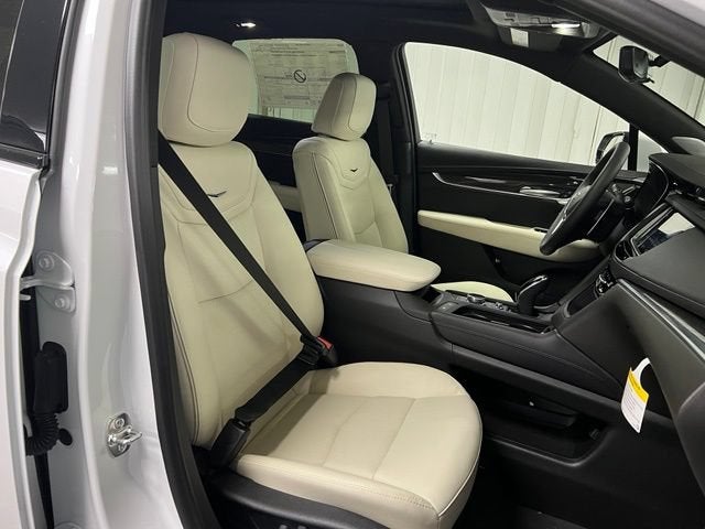 2026 Cadillac XT5 Sport