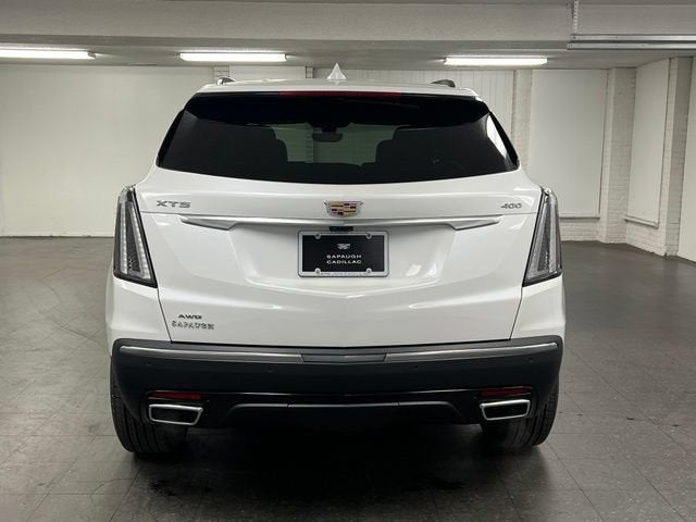 2026 Cadillac XT5 Sport