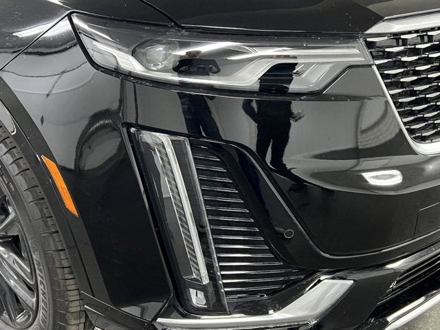 2025 Cadillac XT6 Luxury