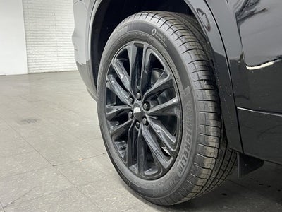 2025 Cadillac XT6 Luxury