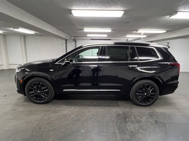 2025 Cadillac XT6 Luxury