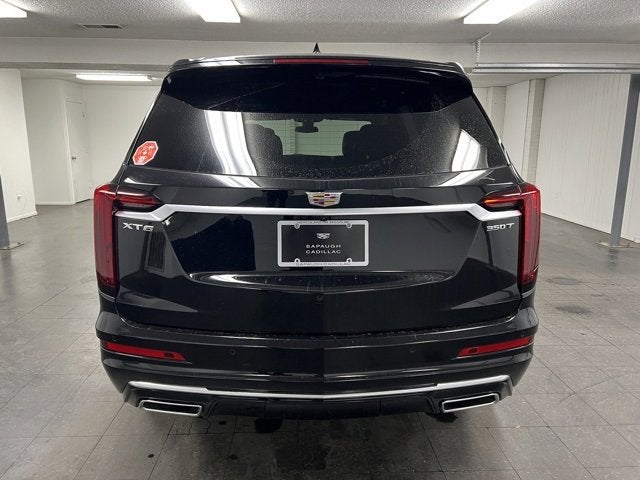 2025 Cadillac XT6 Luxury