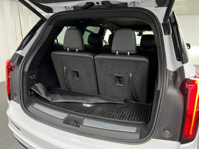 2024 Cadillac XT6 Luxury