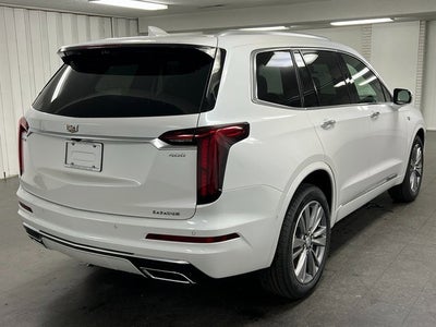 2025 Cadillac XT6 Premium Luxury