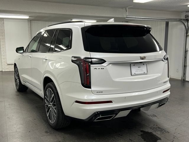 2025 Cadillac XT6 Sport