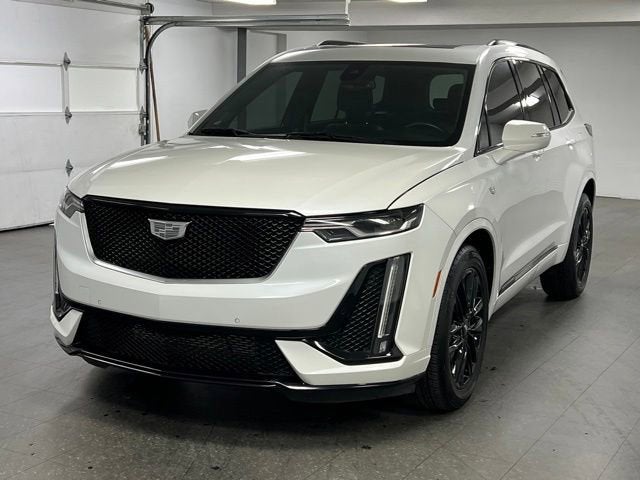 2024 Cadillac XT6 Sport