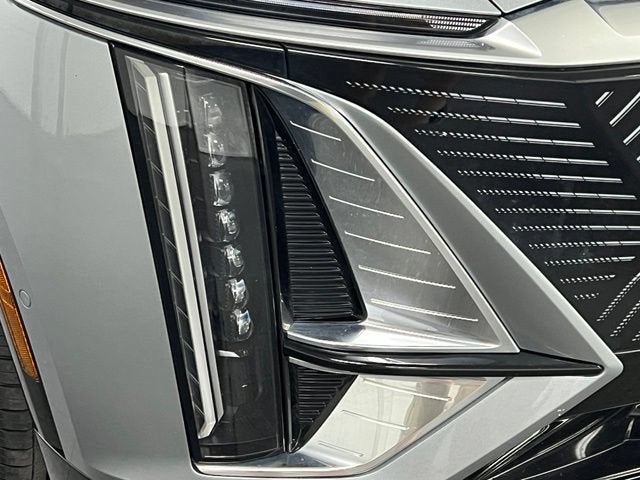 2024 Cadillac LYRIQ Tech