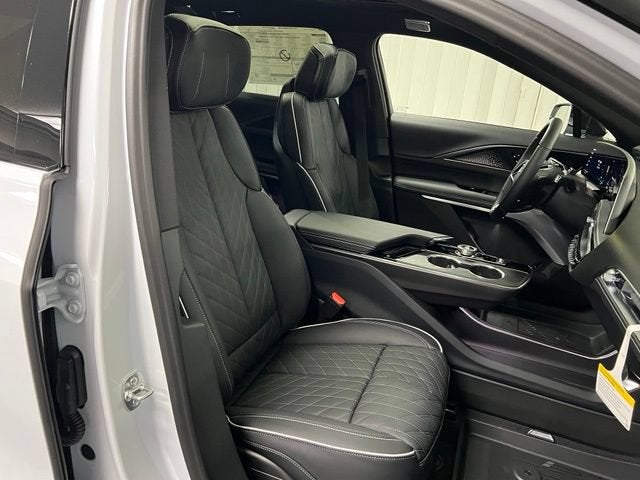 2027 Cadillac LYRIQ Signature Sport