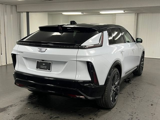 2027 Cadillac LYRIQ Signature Sport