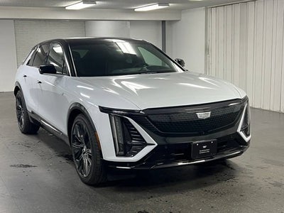 2027 Cadillac LYRIQ Signature Sport