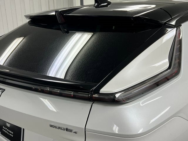 2025 Cadillac LYRIQ Sport 3