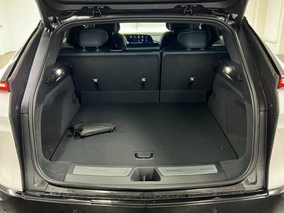 2025 Cadillac LYRIQ Sport 3