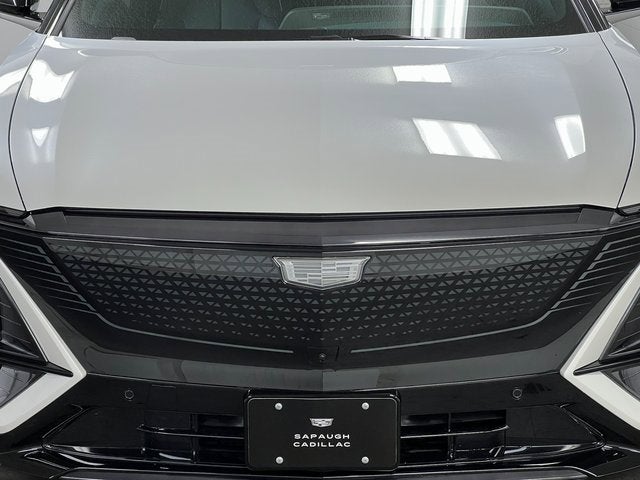 2025 Cadillac LYRIQ Sport 3