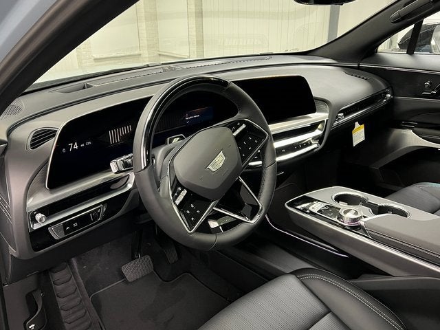 2025 Cadillac LYRIQ Sport 3